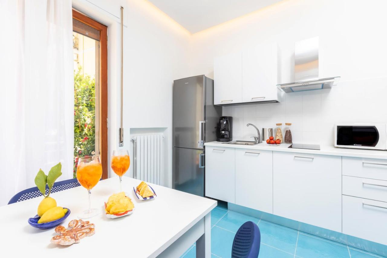 Yourhome - Blu Oltre Sorrento Bagian luar foto