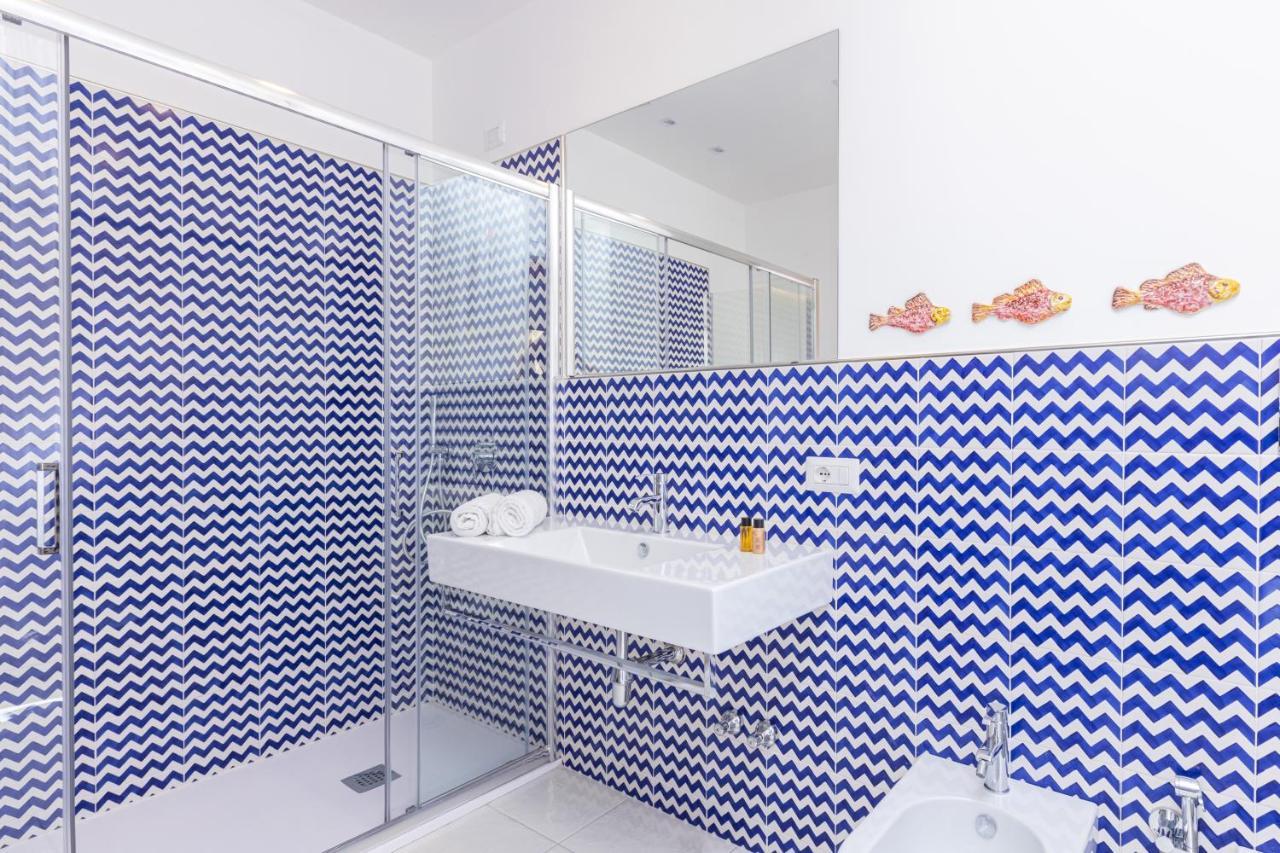 Yourhome - Blu Oltre Sorrento Bagian luar foto