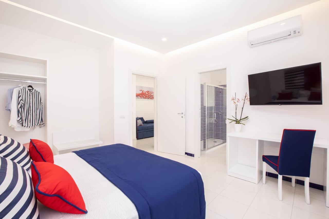 Yourhome - Blu Oltre Sorrento Bagian luar foto