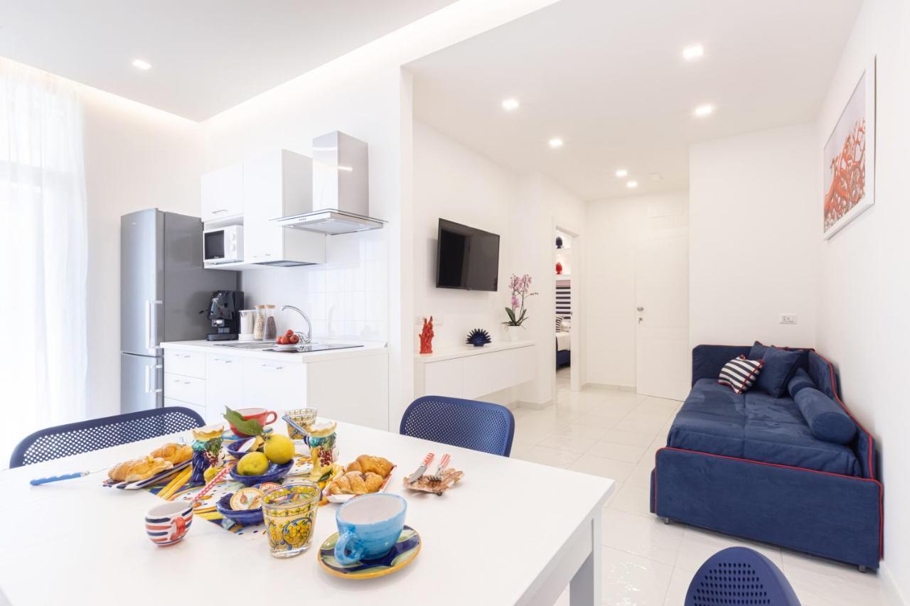 Yourhome - Blu Oltre Sorrento Bagian luar foto