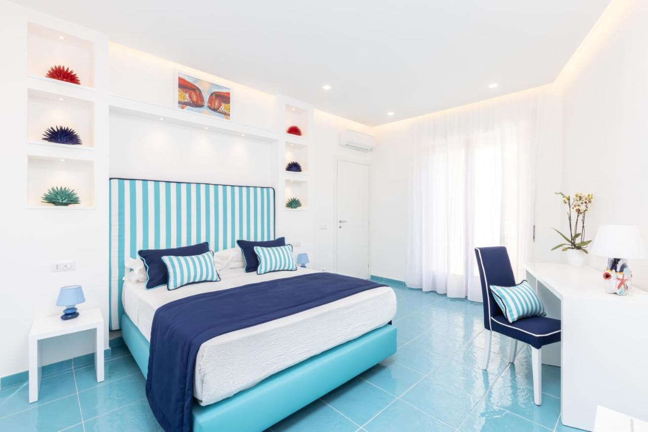 Yourhome - Blu Oltre Sorrento Bagian luar foto